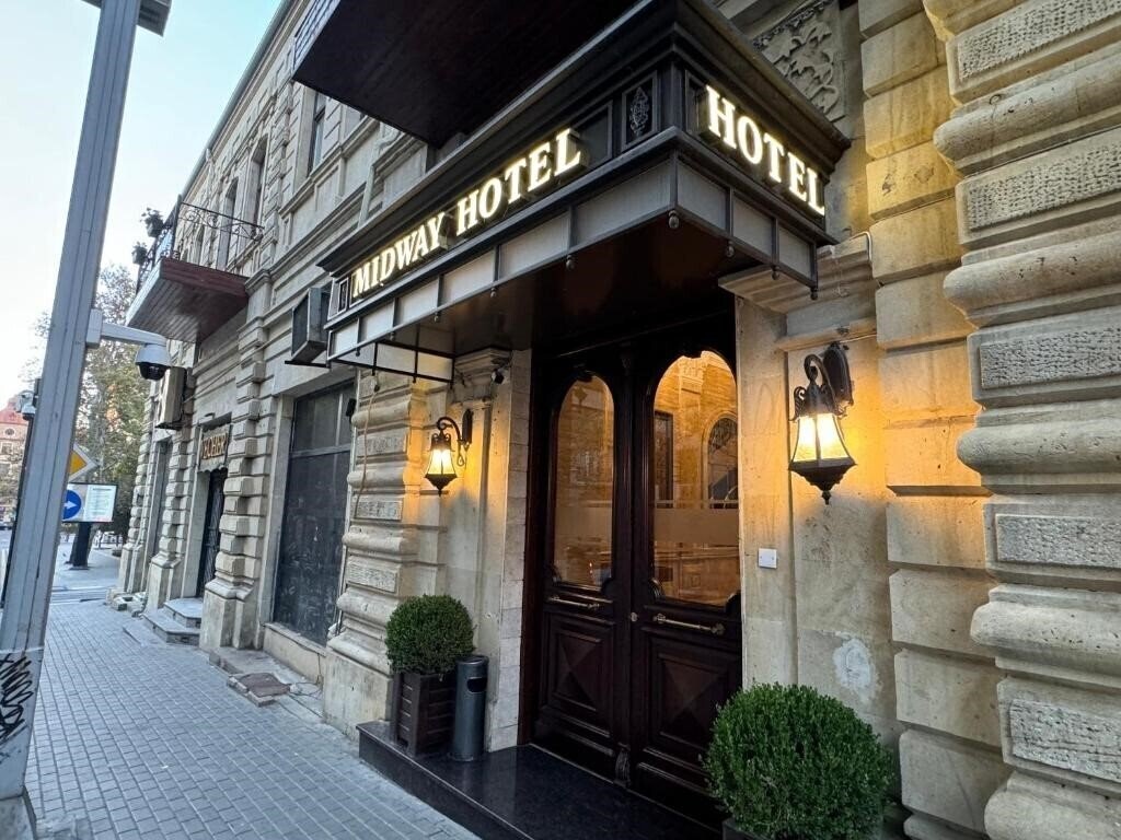 Фотография Midway Hotel 5*