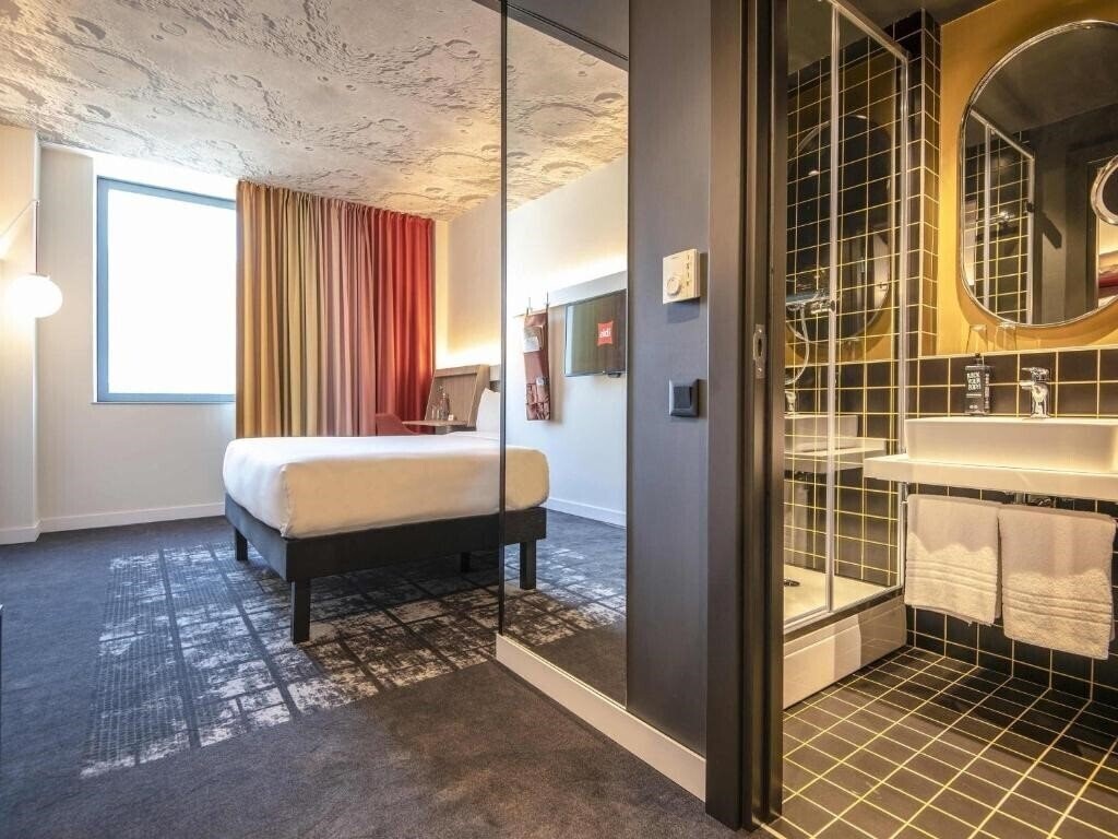 Fotografii Ibis Hotel 4*