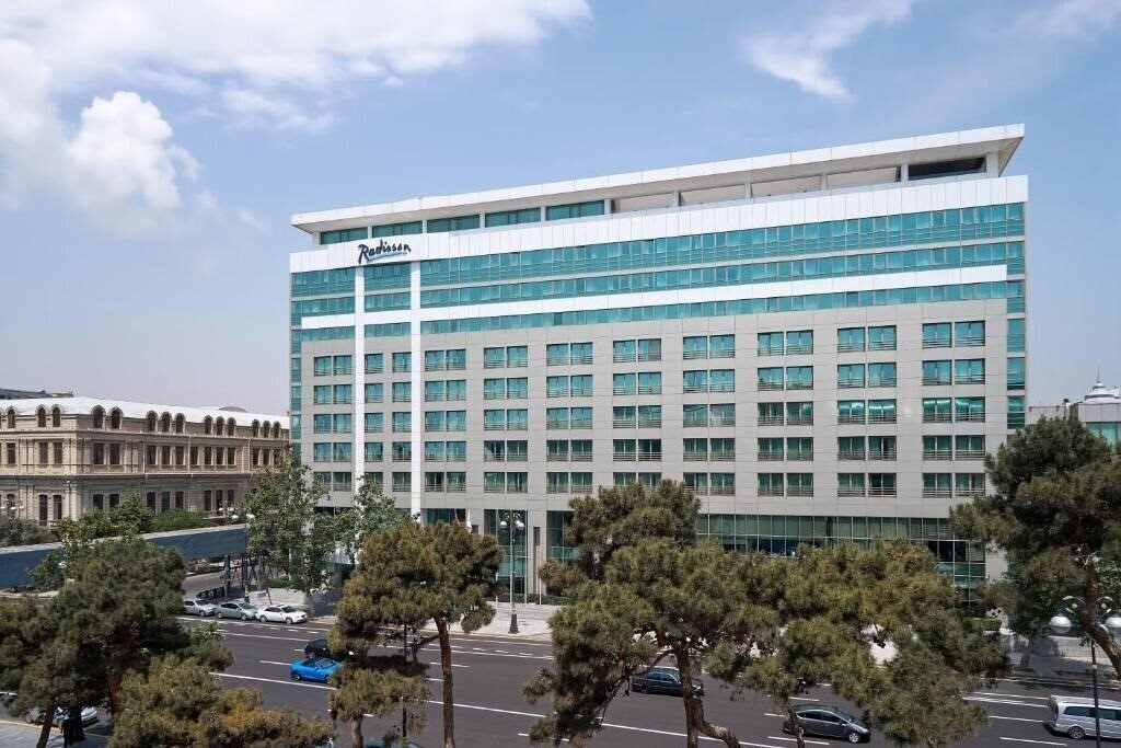 Отель Radisson Hotel Baku 4*