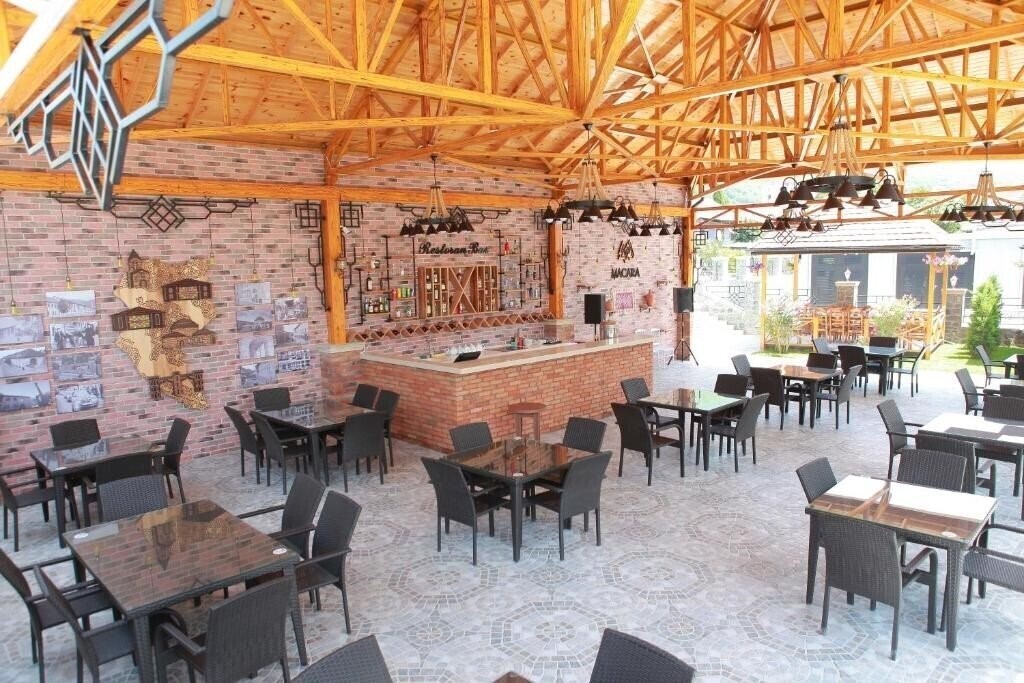 Hotel Macara Sheki City Hotel 4*