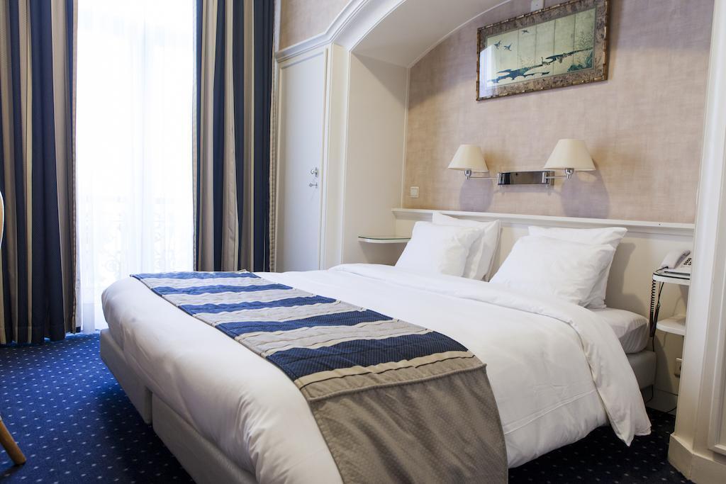 Hotel Des Colonies 3*