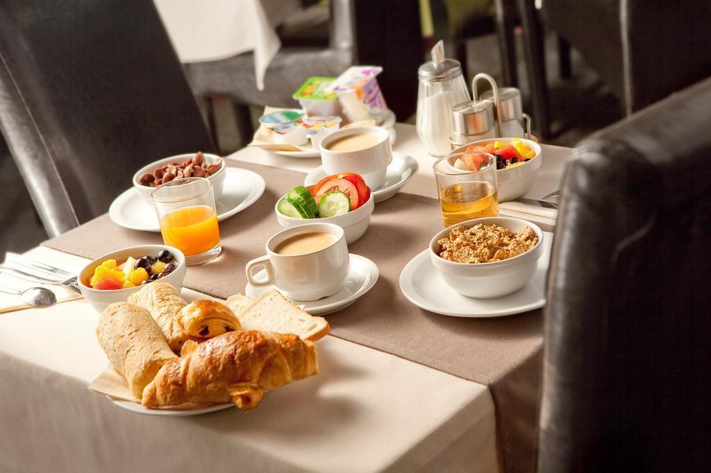 Картинка Saint Nicolas 3*