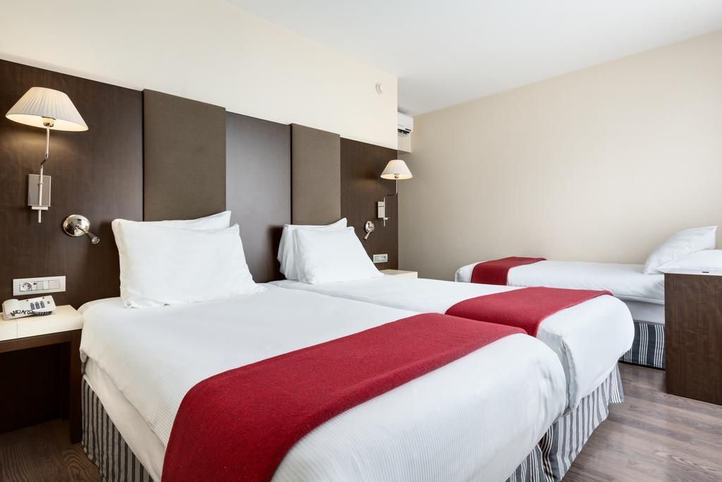 Imaginea Nh Stephanie 4*