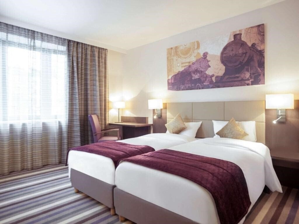Fotografii Mercure Brussels Centre Midi 4*