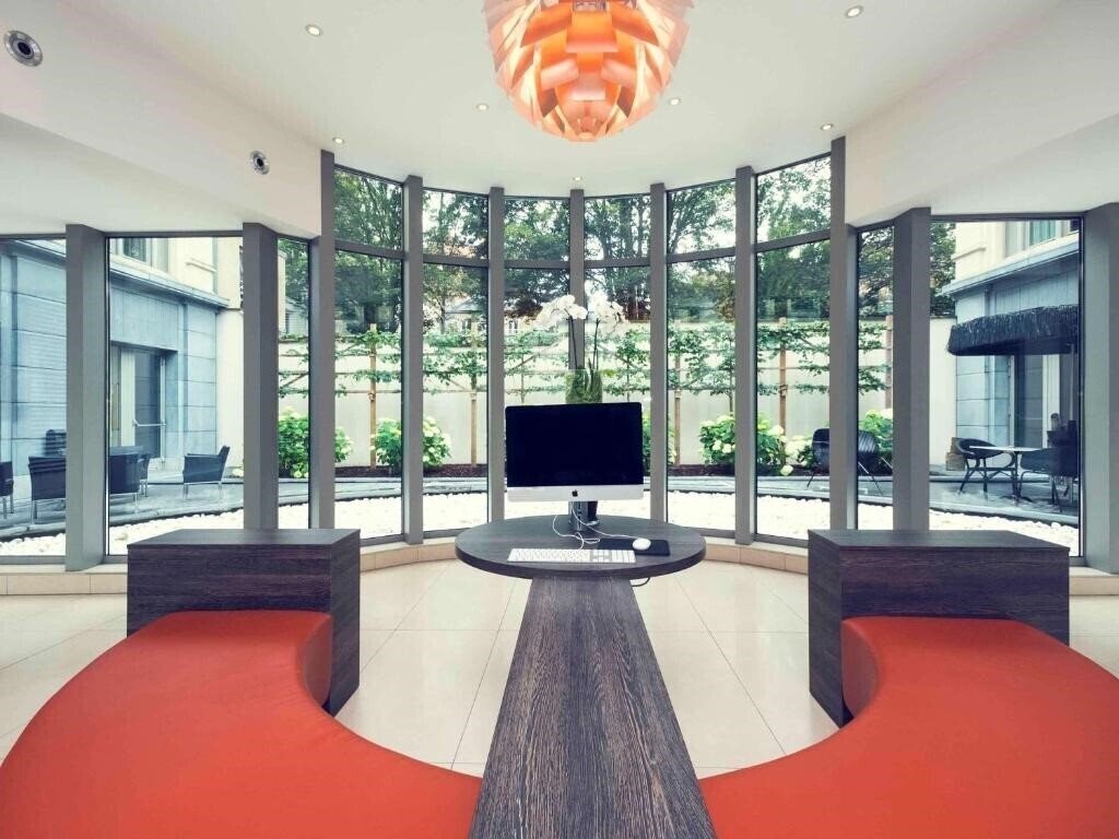 Imaginea Mercure Brussels Centre Midi 4*