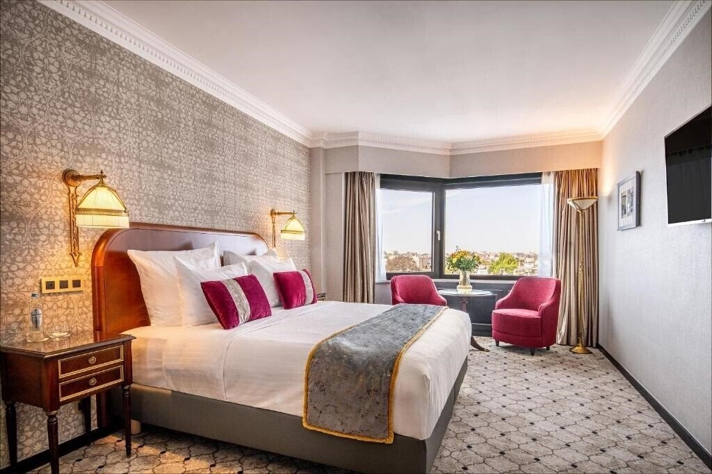 Fotografii Warwick Barsey Hotel 4*