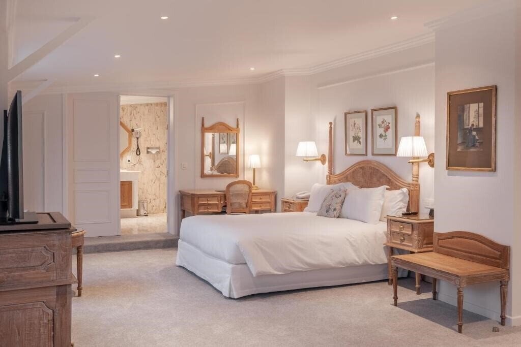 Fotografii Manos Stephanie 4*