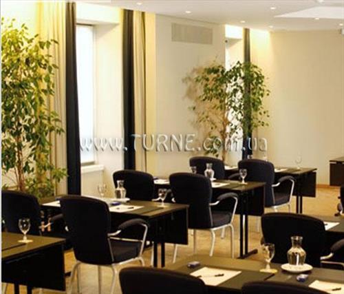 Fotografii NH Gent Sint Pieters 4*