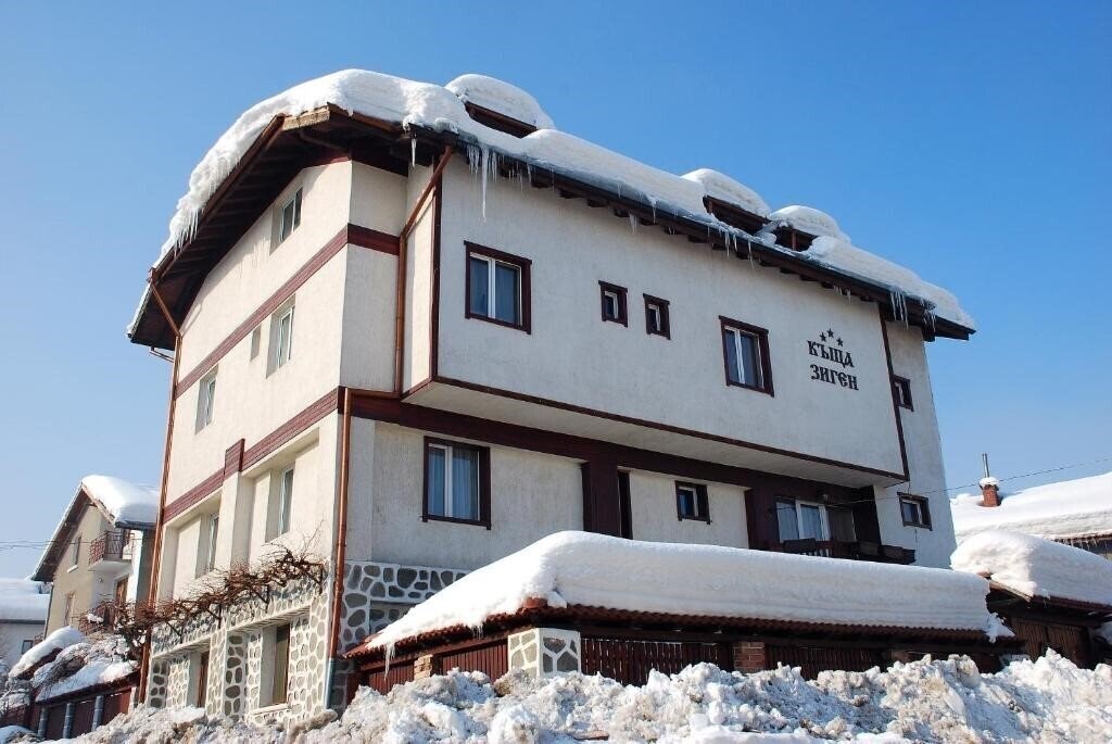 Отель Zigen House 3*