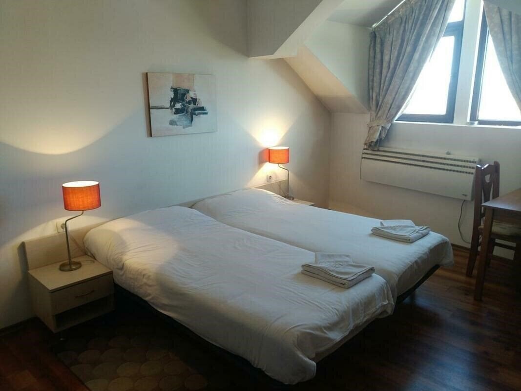 Fotografii Gondola Apartments & Suites 2*