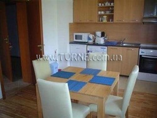 Imaginea Bell Tower apartments 3*