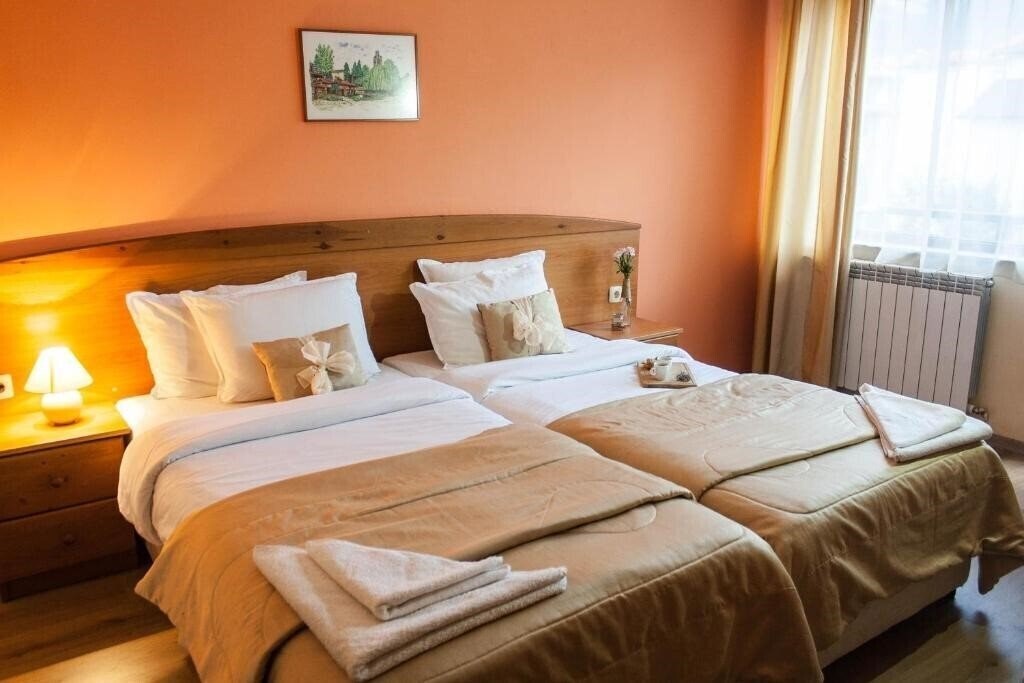 Imaginea Pirina Club 3*
