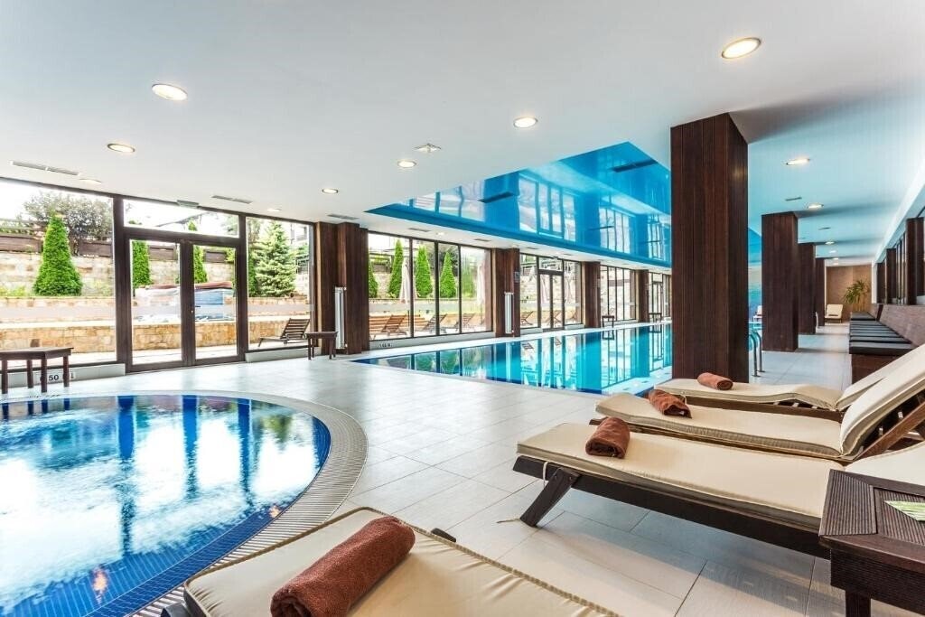 Imaginea Hotel Perun Lodge 4*