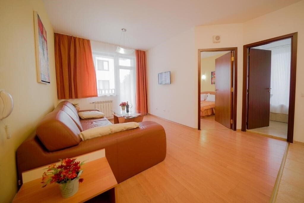 Фото Flora Residence (ex. Flora Borovets) 3*