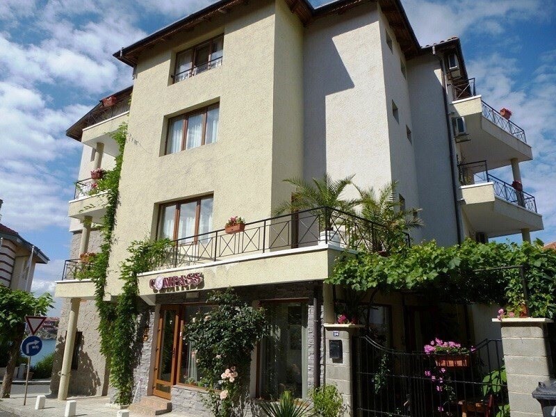 Hotel Villa Kompas 2*