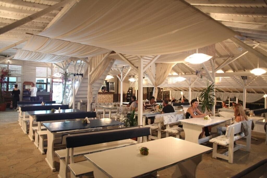 Фотография Laguna 2*