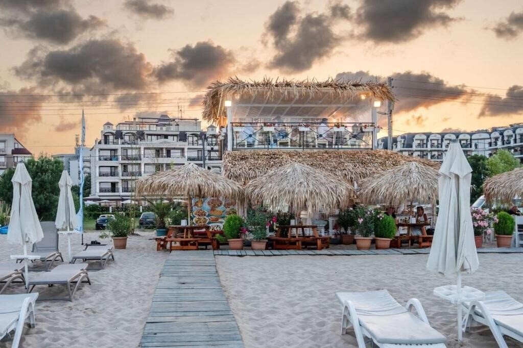 Imaginea Aquamarine Hotel Kranevo (ex. Aquamarin Krn, Aquamarine Kranevo) 4*