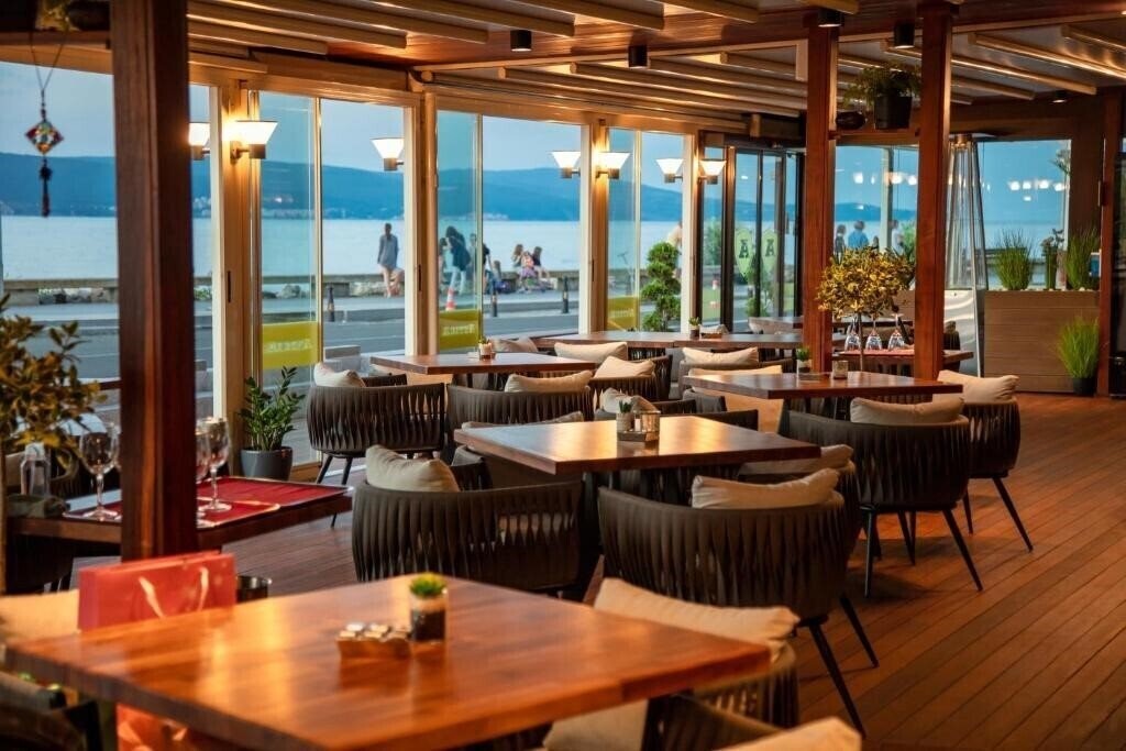 Изображение Aparthotel Paradiso 4*