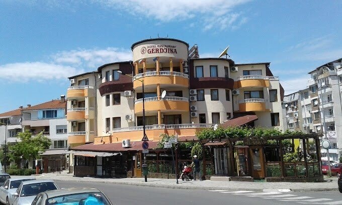 Fotografii Gerdzika 2*