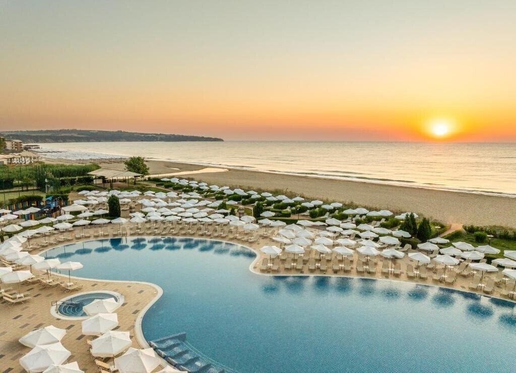 Отель Alua Helios Bay (ex. Riu Helios Bay) 4*