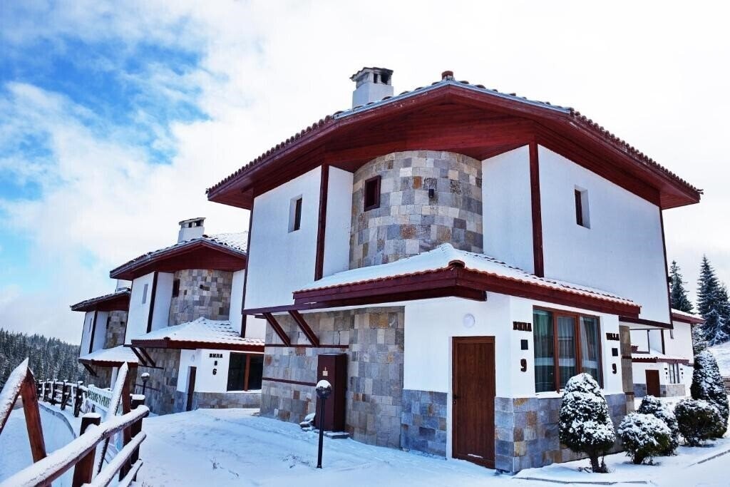 Fotografii Forest Nook Villas 4*