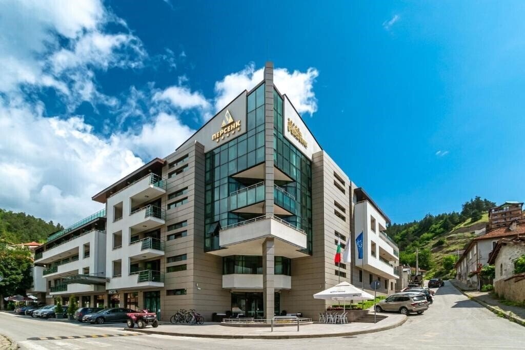 Hotel Persenk 5*