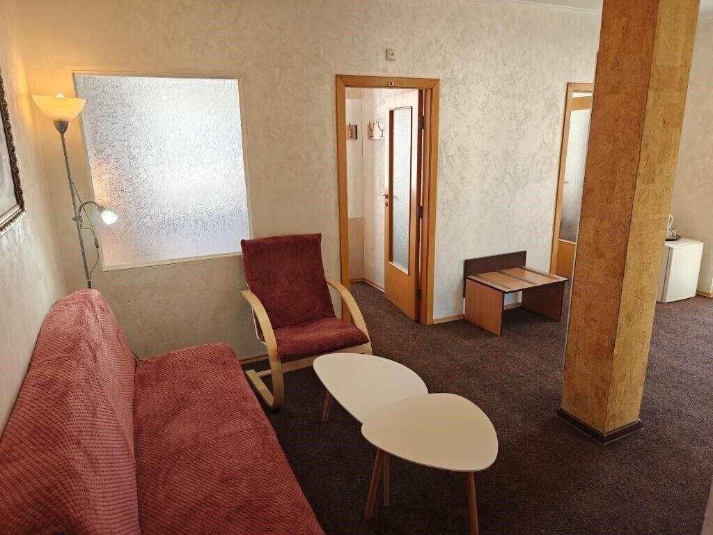 Imaginea Noviz Hotel 4*