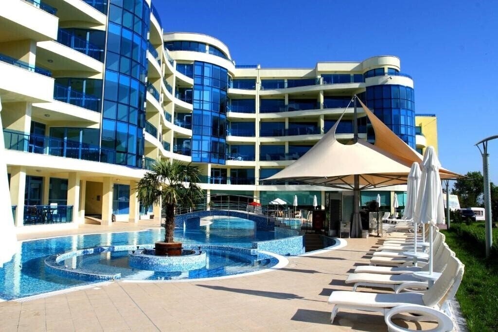 Hotel Marina Holiday Club 4*