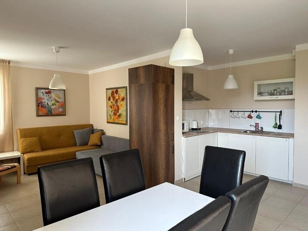 Изображение Apartment With 2 Bedrooms 4*