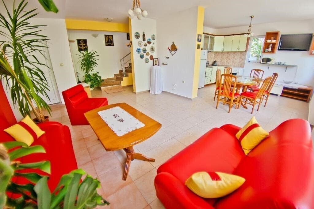 Imaginea Villa Sequoia 3*