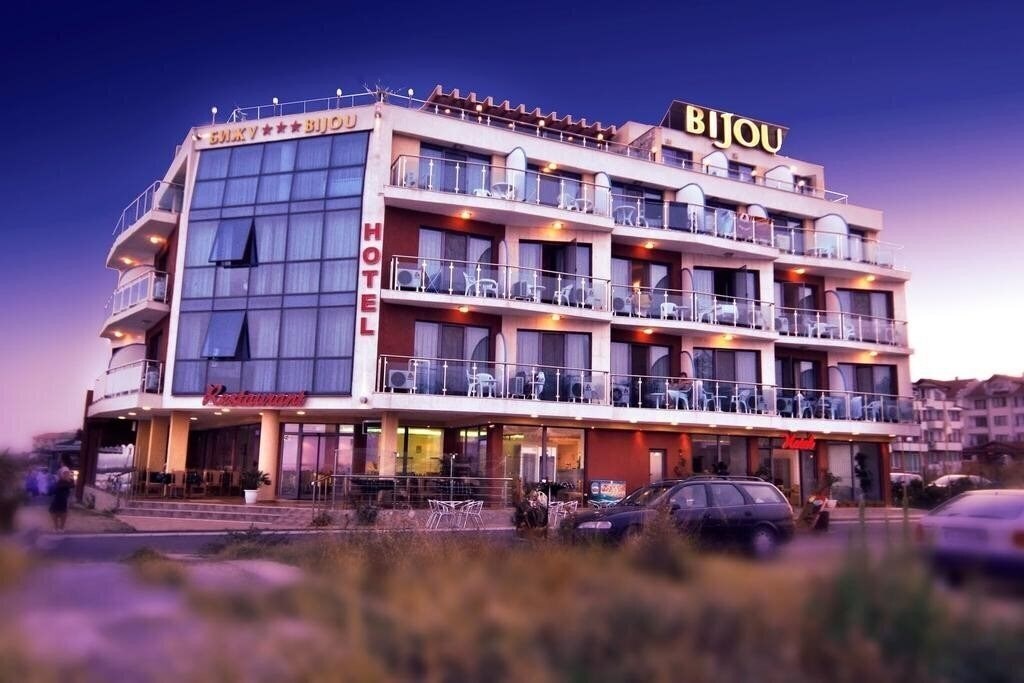 Fotografii Biju 3*