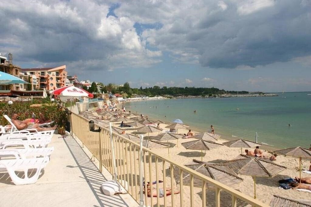 Фотография Harmony Beach 2*