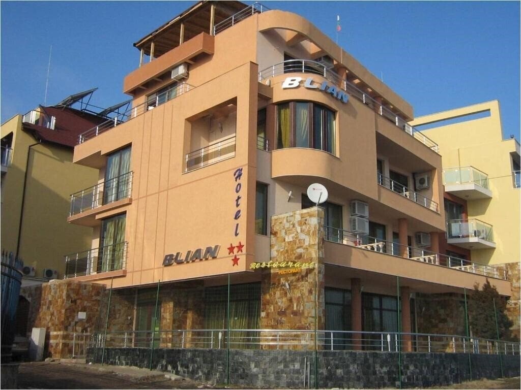 Hotel Blian 3*