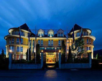 Hotel Park Inn By Radisson Sofia 4*