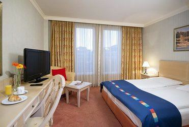 Imaginea Park Inn By Radisson Sofia 4*