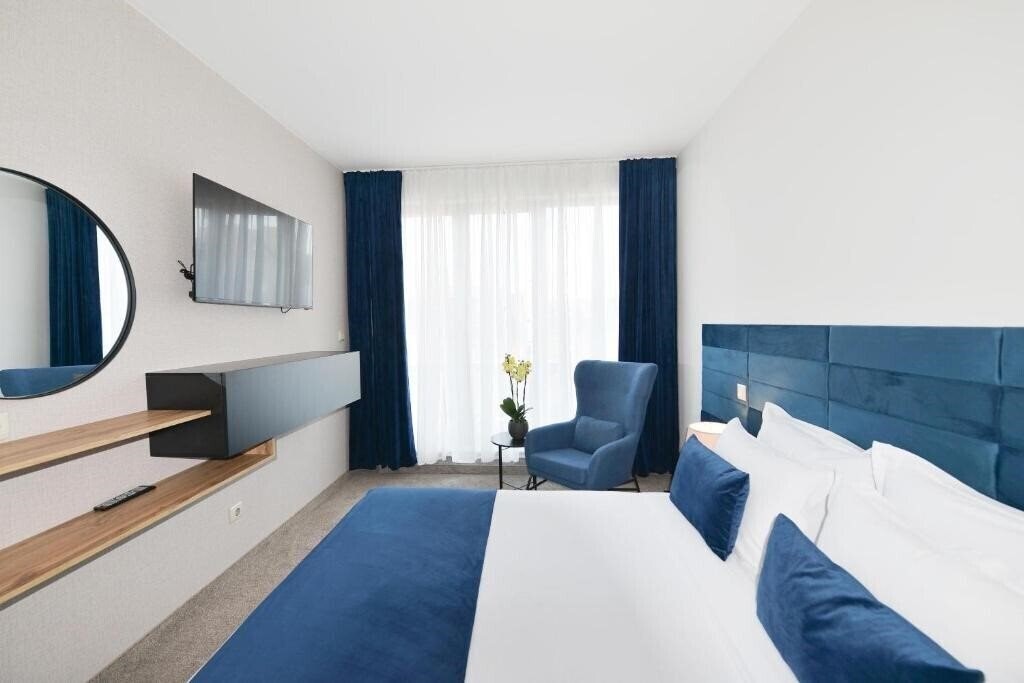 Fotografii Kolikovski 3*