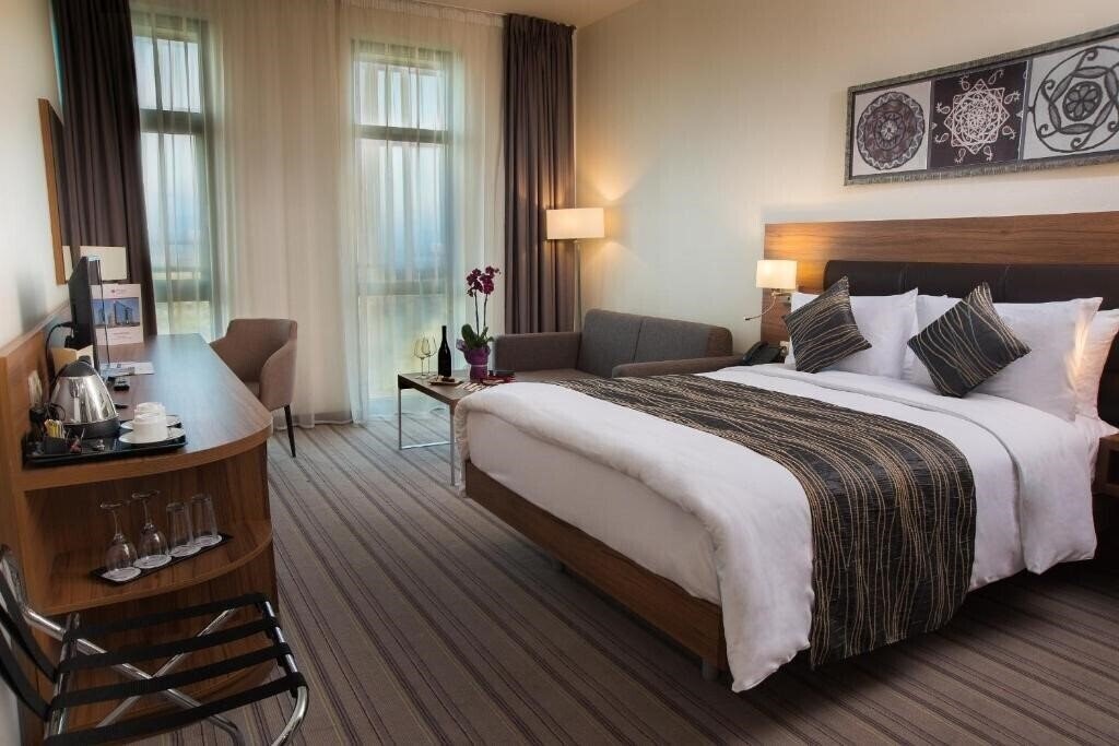 Hotel Premier Sofia Airport Hotel (ex. Best Western Premier Sofia Airport Hotel) 4*