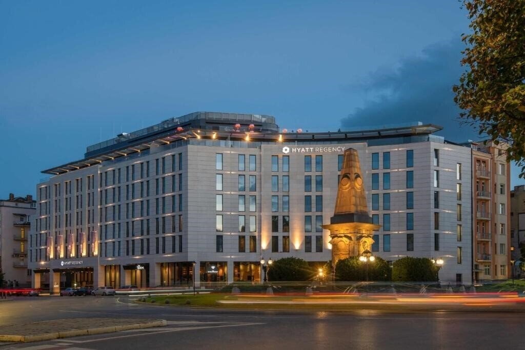 Отель Hyatt Regency Sofia 5*