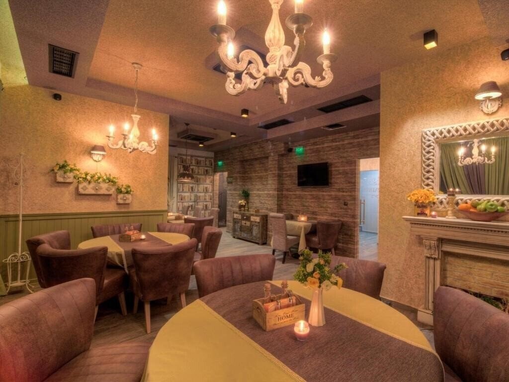 Hotel Family Hotel Agoncev 3*