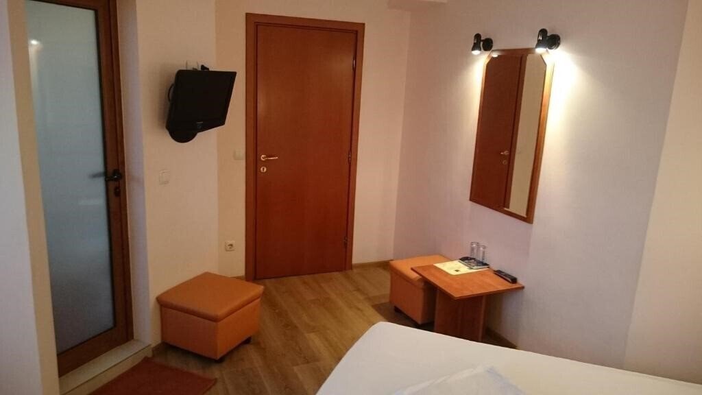 Imaginea Classic Hotel 3*