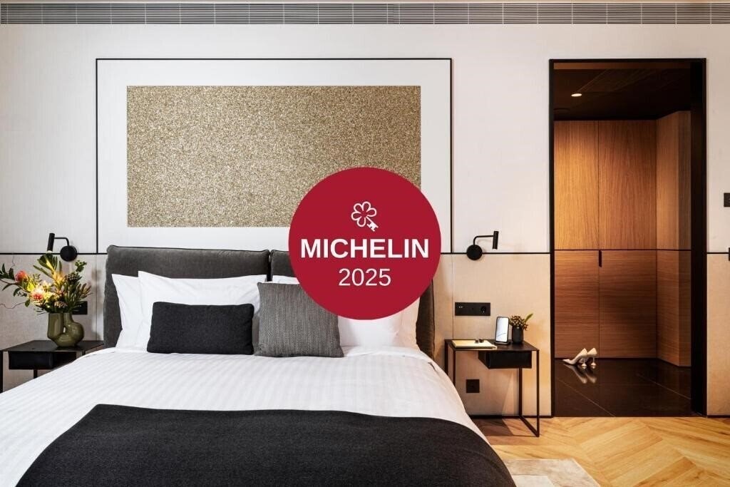 Hotel Juno Hotel Sofia, A Member Of Design Hotels 5*