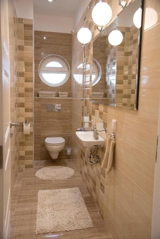 Imaginea The North Tower Apartment 3*