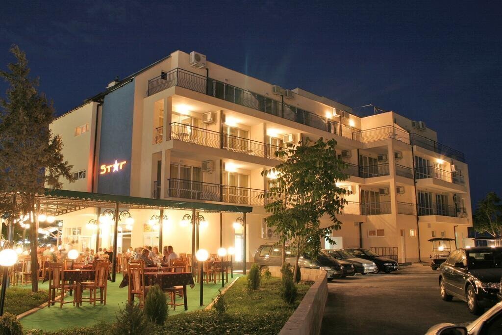 Hotel Star 3*