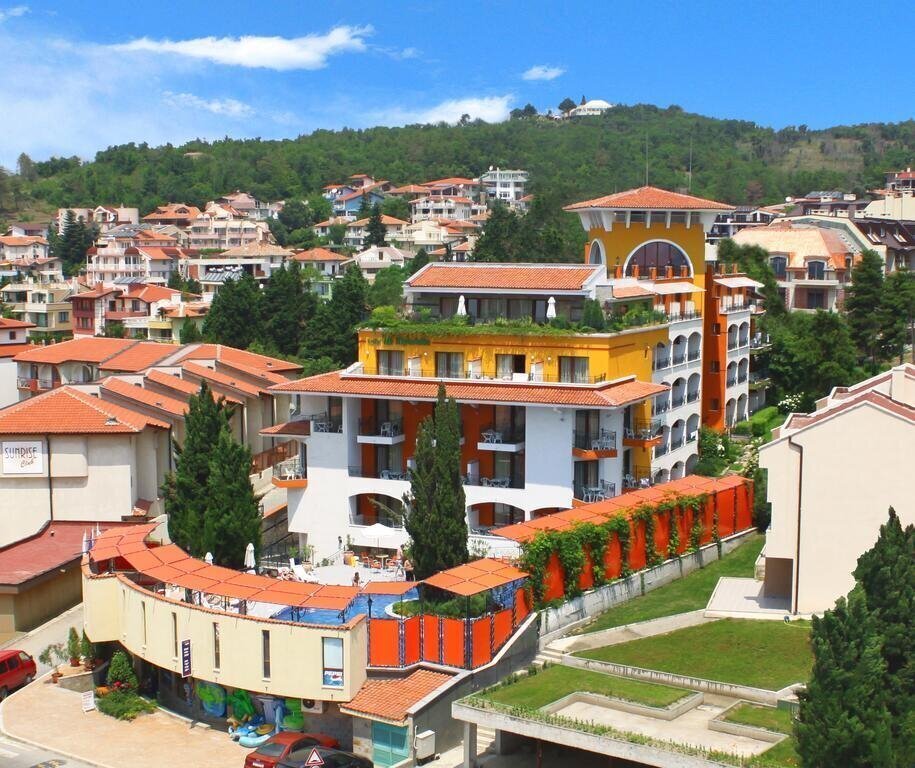 Fotografii Kiparisite 4*