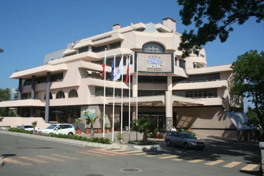 Imaginea Aparthotel Vris 2*