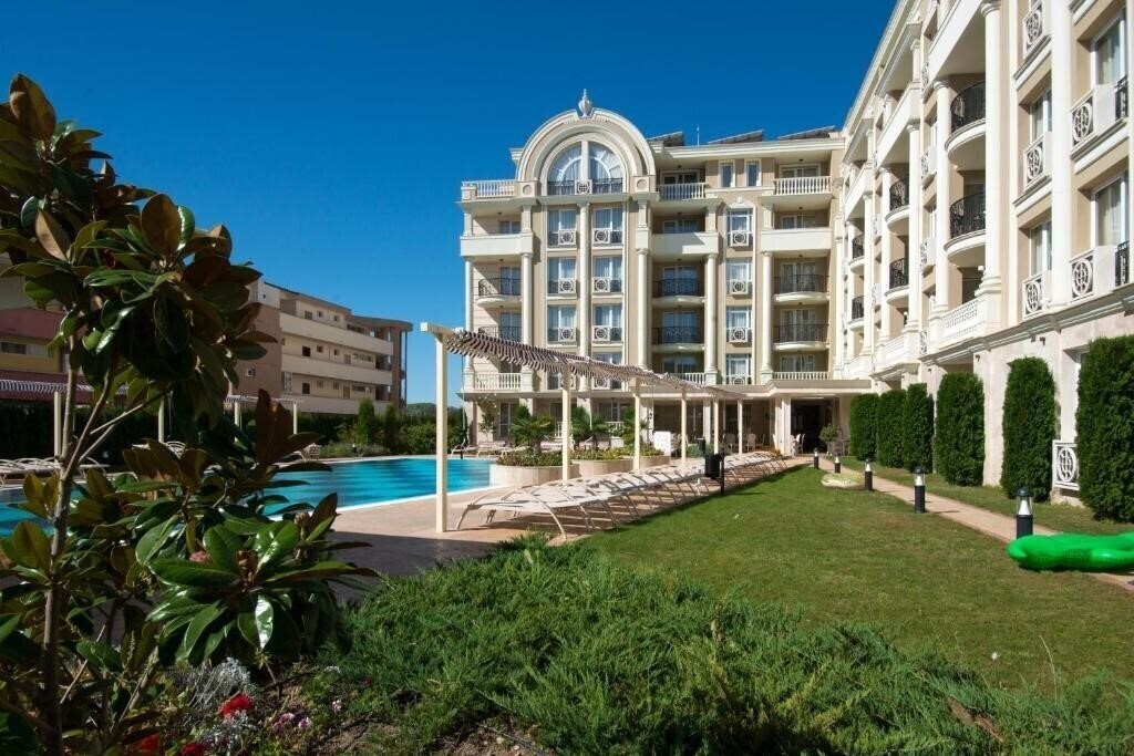 Imaginea Renaissance Hotel 4*
