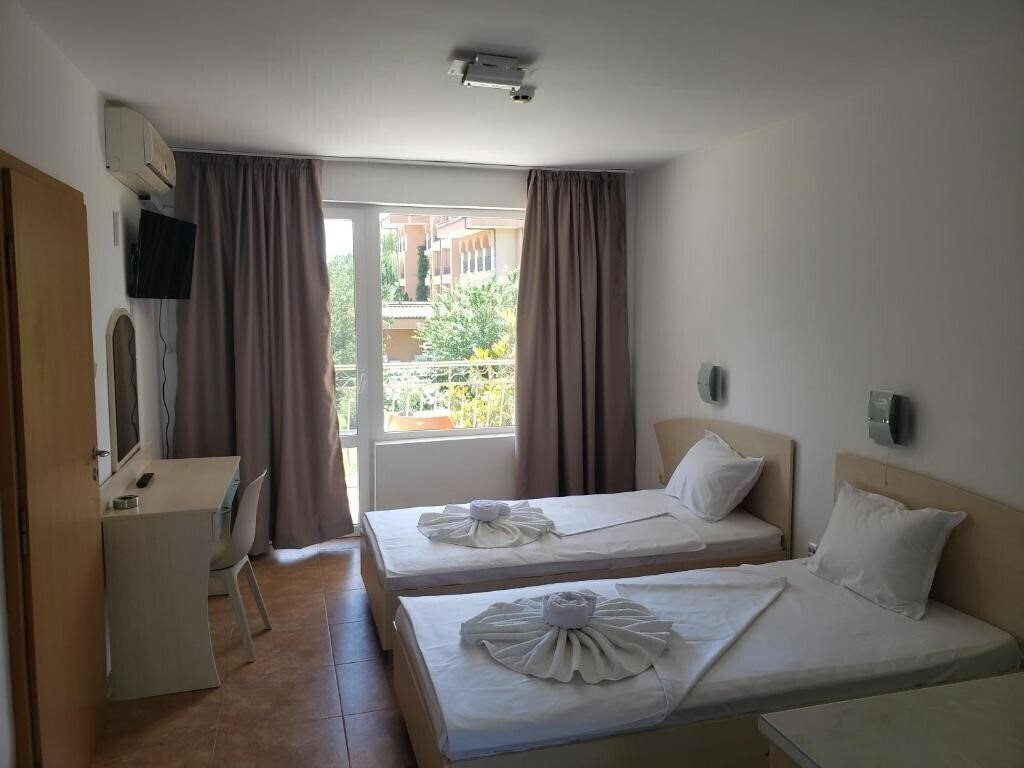 Отель Magnolia Sunny Beach 2*