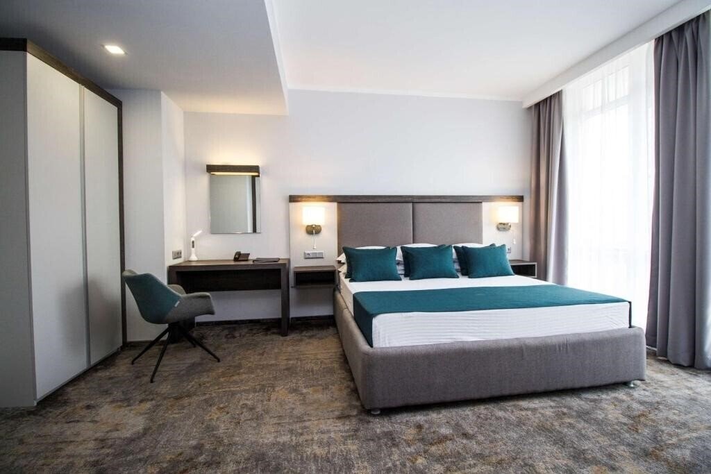 Фото Best Western Plus Premium Inn (ex. Best Western Plus ) 4*