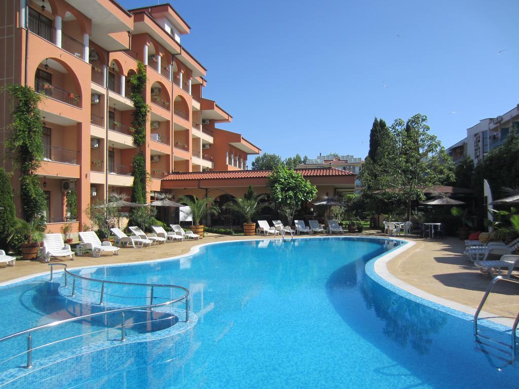 Hotel Liani 3*