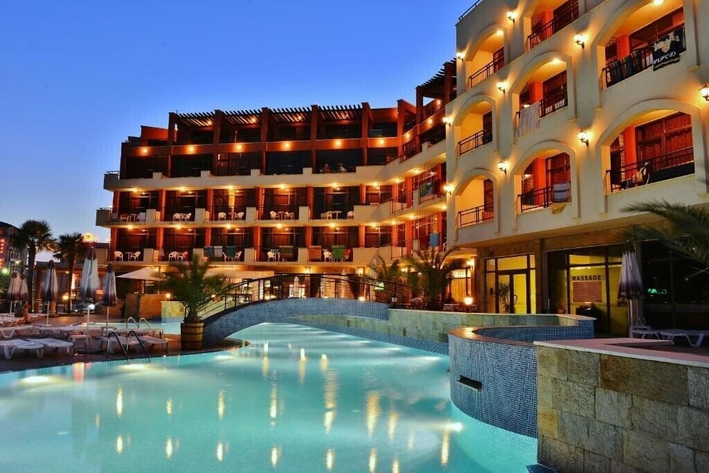 Hotel Nobel 5*